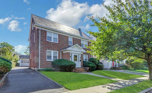 House in Elizabeth, New Jersey, United States 1