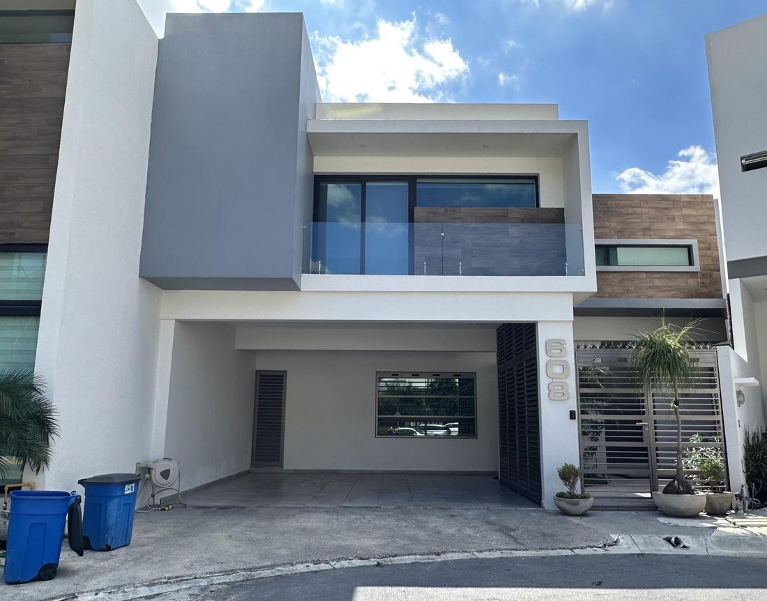 Casa en Monterrey, Nuevo León, México 2 - 19096130