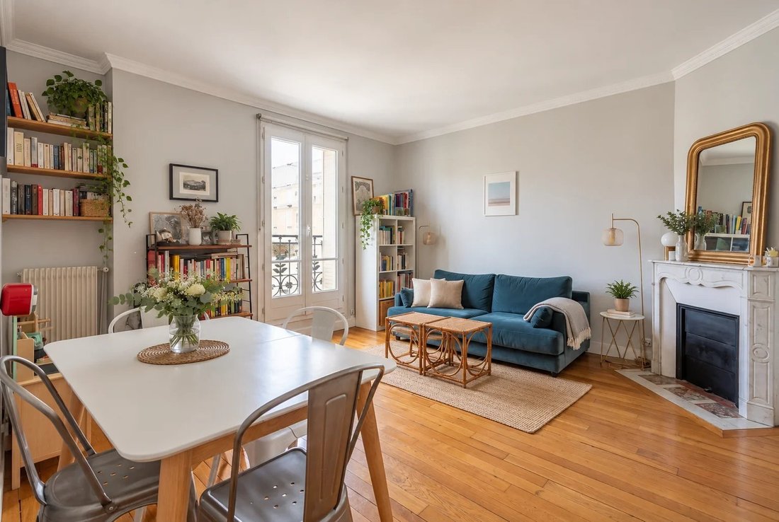 Appartement à Eiffel, Levallois-Perret, France 2 - 17780006