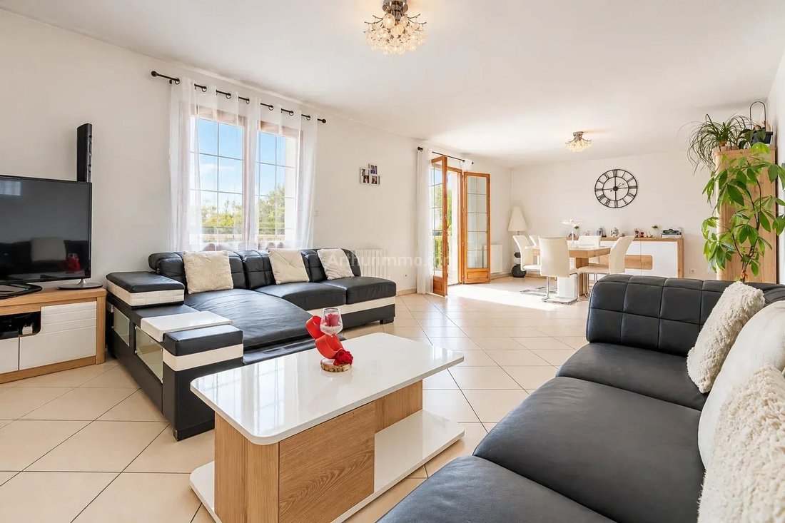 Estate in Ouest Sud, Thorigny-sur-Marne, France 5 - 19095463