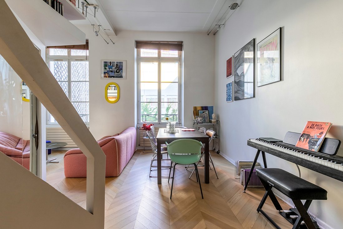 Apartment in Grange Aux Belles-Terrage, Paris 10e Arrondissement, Paris 5 - 19095657