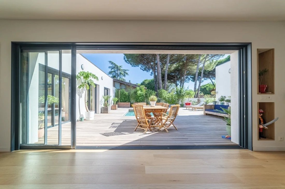 Villa en Periferia, Aigues-Mortes, Francia 3 - 19097798