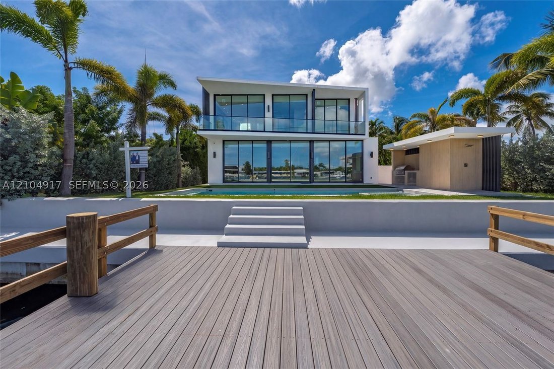 Maison à Miami Beach, Floride, États-Unis 1 - 19096044