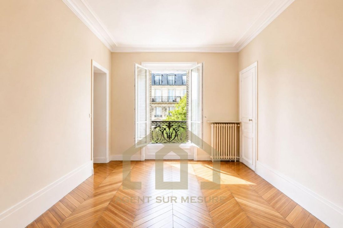 Apartment in Saint Victor, Paris 5e Arrondissement, Paris 4 - 19095177