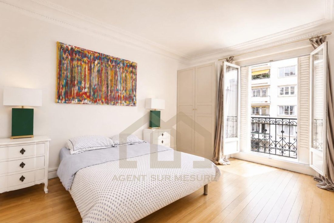 Apartment in Auteuil Sud, Paris 16e Arrondissement, Paris 5 - 19095125