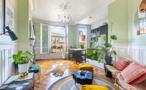 Apartment in Grange Aux Belles-Terrage, Paris 10e Arrondissement, Paris 1