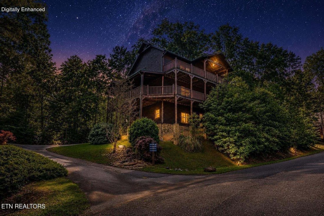 Maison à Gatlinburg, Tennessee, États-Unis 2 - 19096566