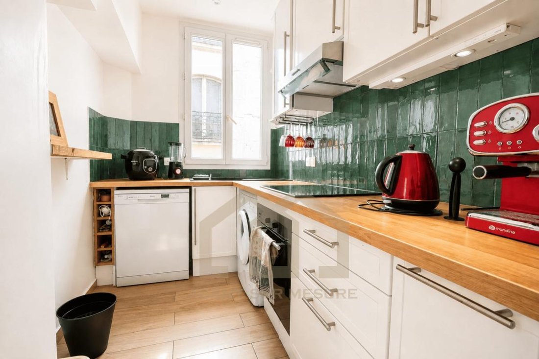 Apartment in Auteuil Sud, Paris 16e Arrondissement, Paris 3 - 19095125