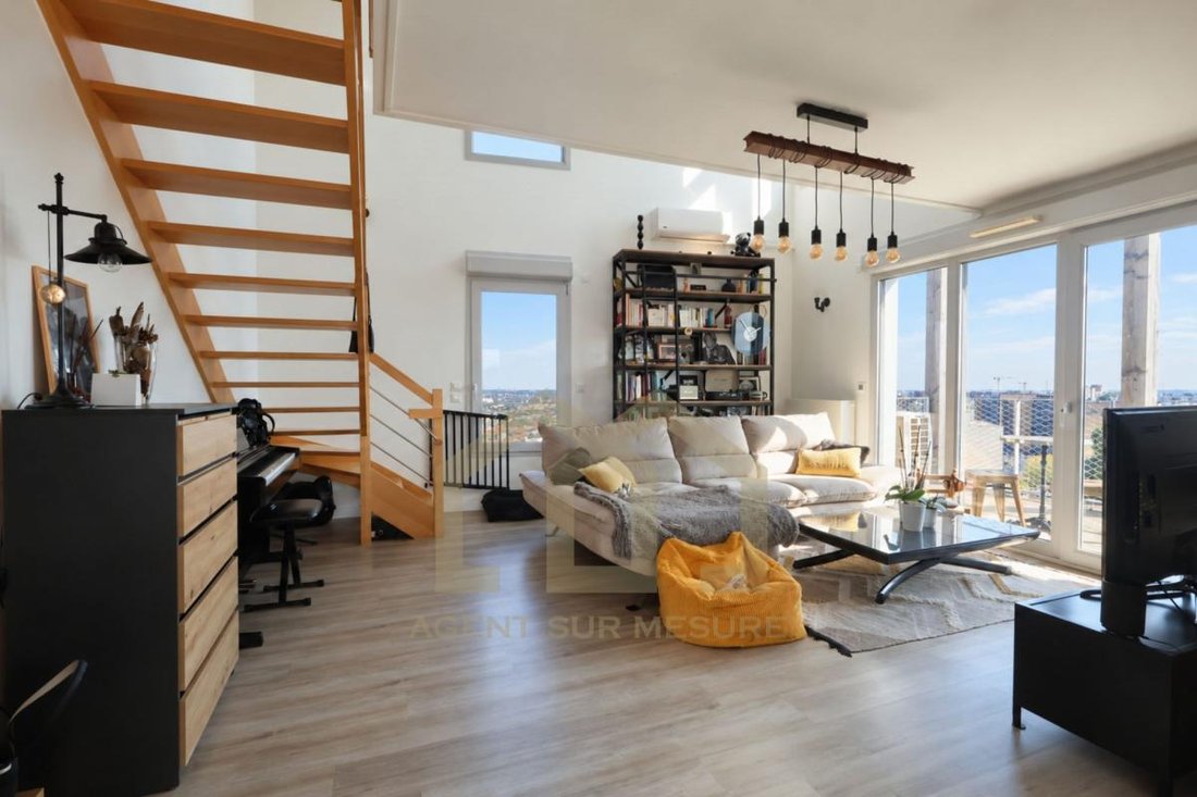 Apartment in Communes, Romainville, France 1 - 19095163