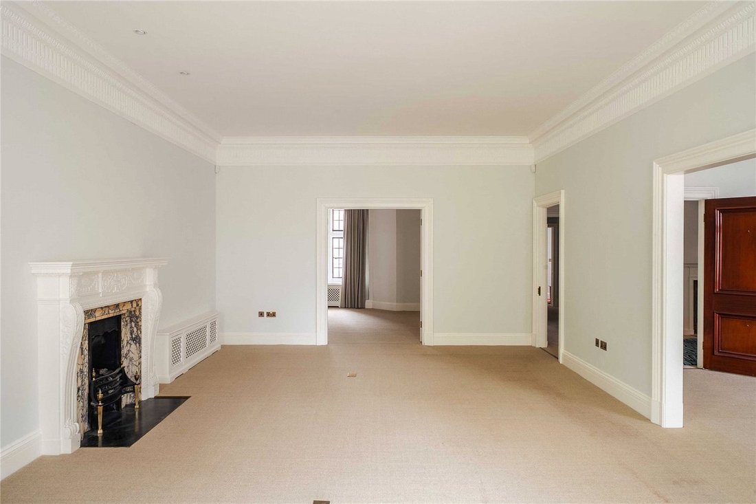 Apartment in Brompton, Kensington And Chelsea, England 4 - 19096988