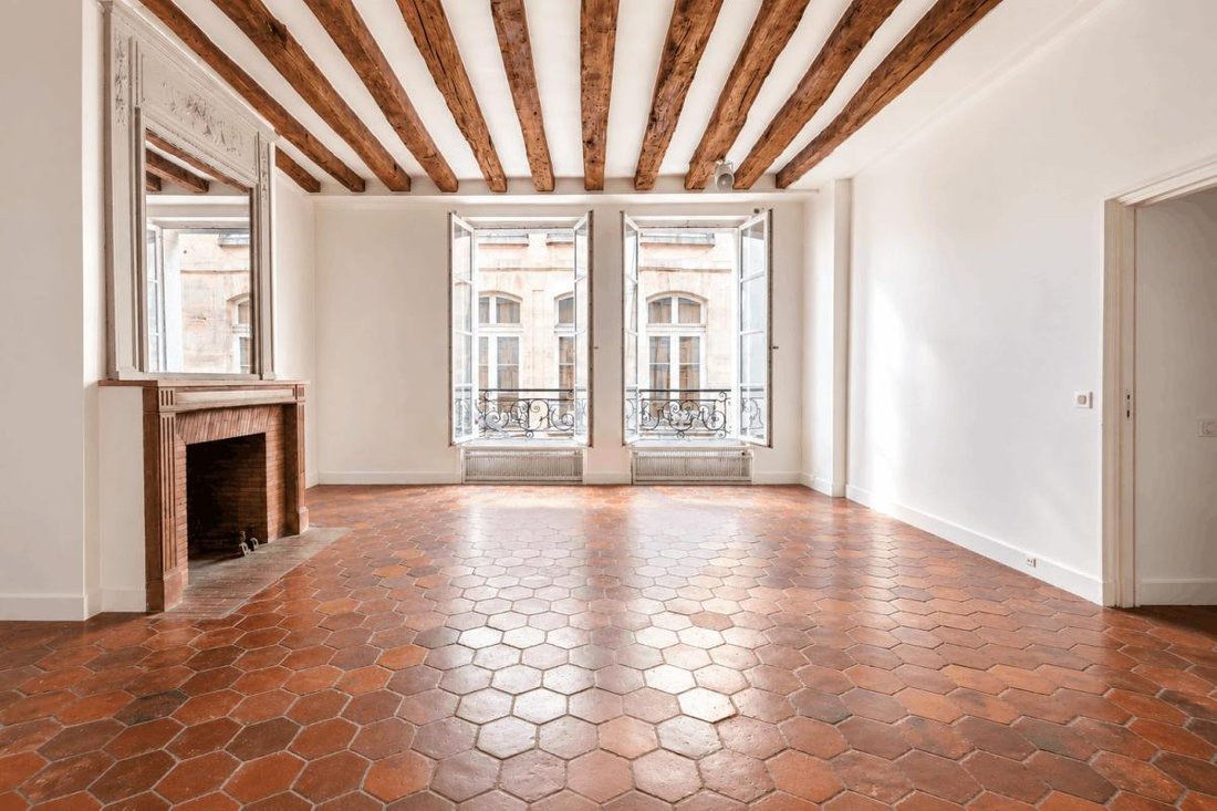 Apartment in Saint Victor, Paris 5e Arrondissement, Paris 1 - 19095185