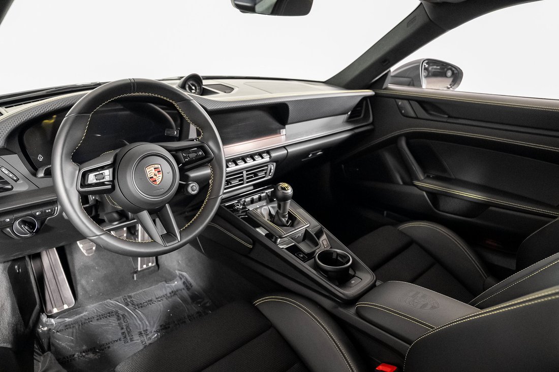Coupe in Pompano Beach, FL, United States 2 - 18688244
