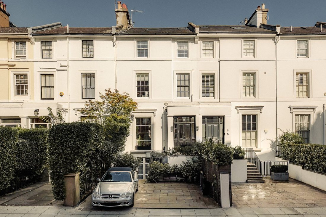 Apartamento en Campden Hill, Kensington y Chelsea, Inglaterra 1 - 16734677