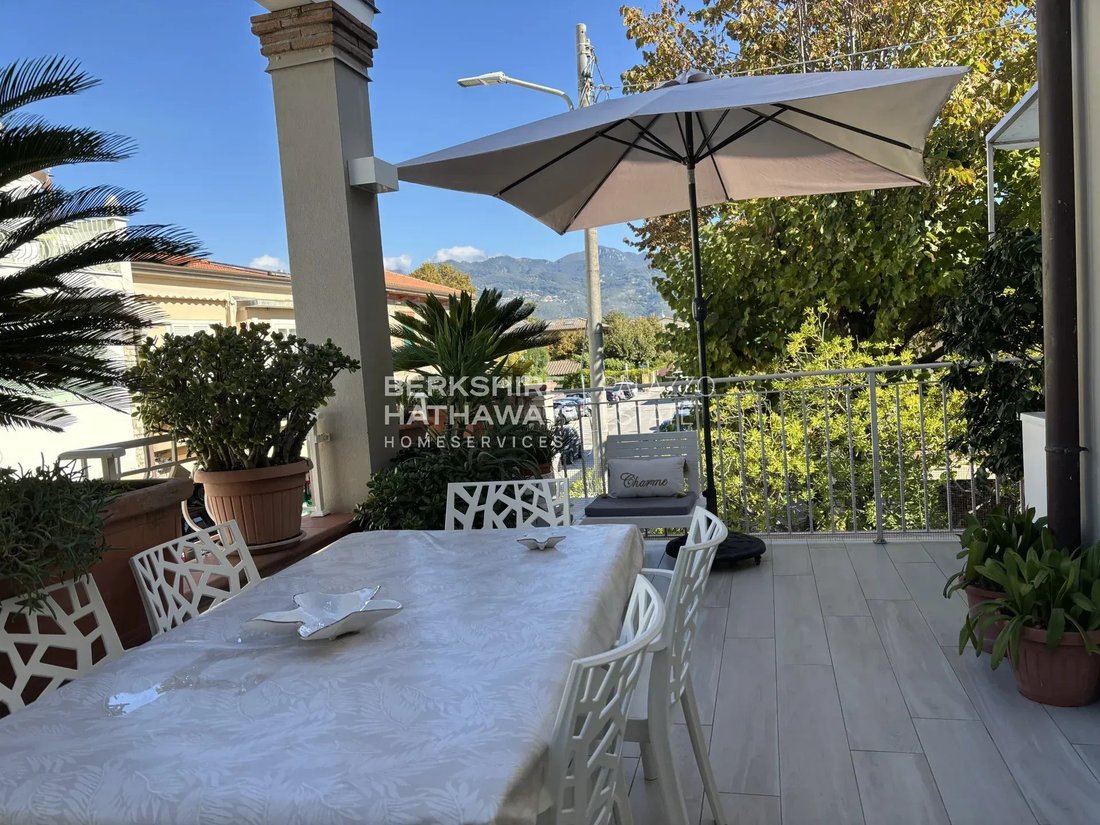 Apartment in Tonfano, Pietrasanta, Italy 2 - 19095570