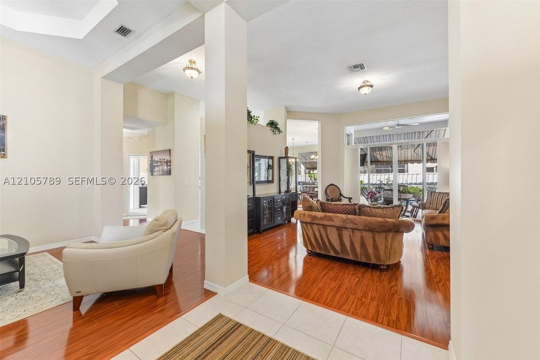 Casa en Pembroke Pines, Florida, Estados Unidos 5 - 19096050