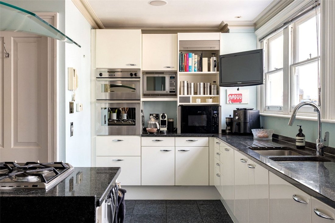Apartment in Belgravia, Westminster, England 5 - 19096879