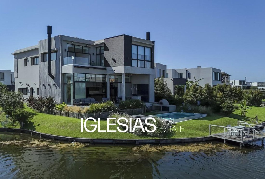 Casa en Troncos del Talar, Provincia de Buenos Aires, Argentina 1 - 19095972