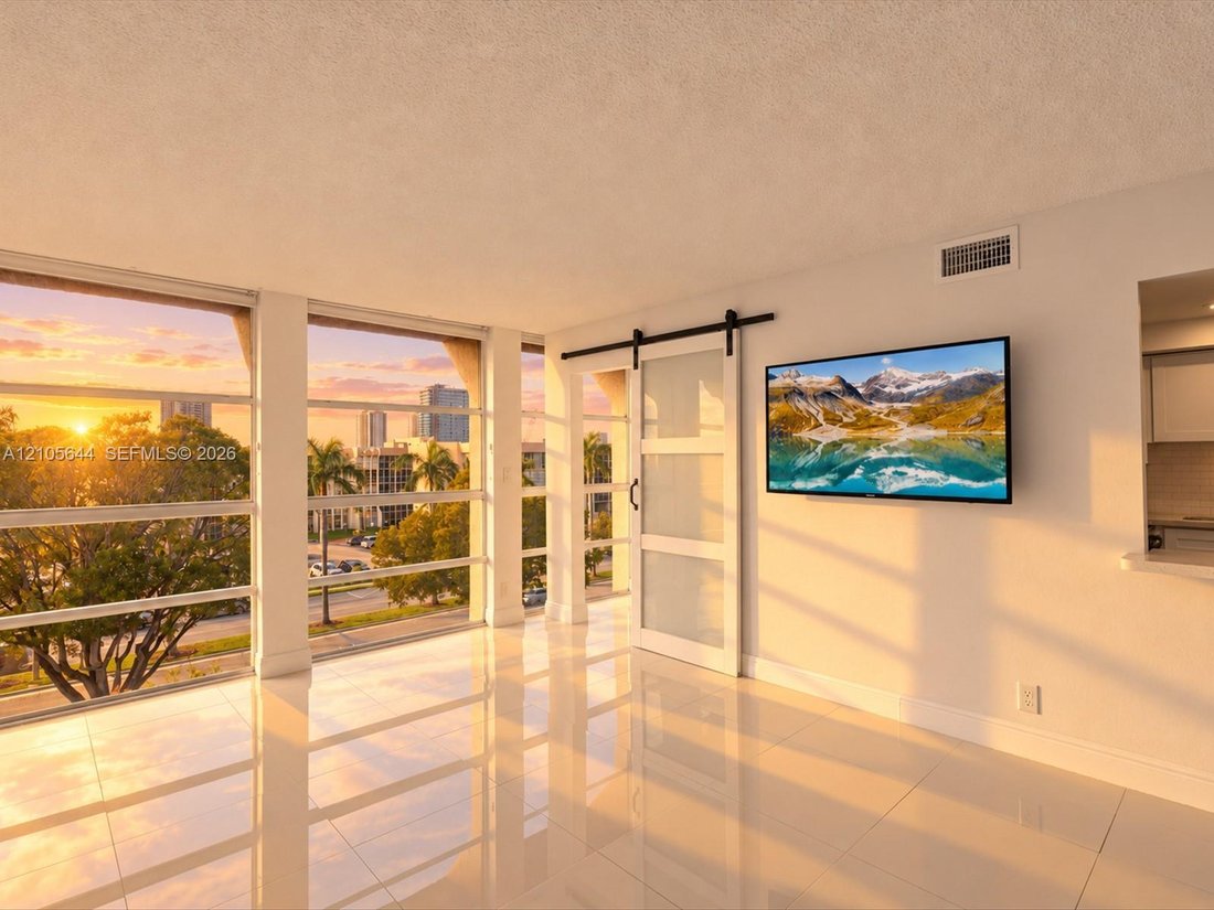 Condominio en Hallandale Beach, Florida, Estados Unidos 2 - 19097523
