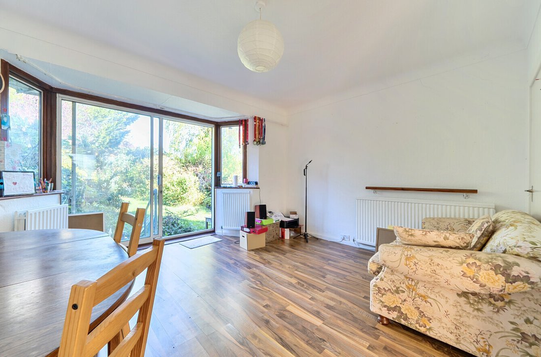 House in Barnet, England 4 - 19096525