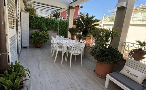 Apartamento en Tonfano, Pietrasanta, Italia 1