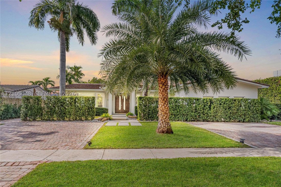 House in North Miami Beach, Florida, United States 1 - 19097066