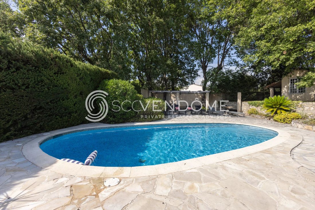Villa in Mougins, Provence-Alpes-Côte d'Azur, France 3 - 19095037