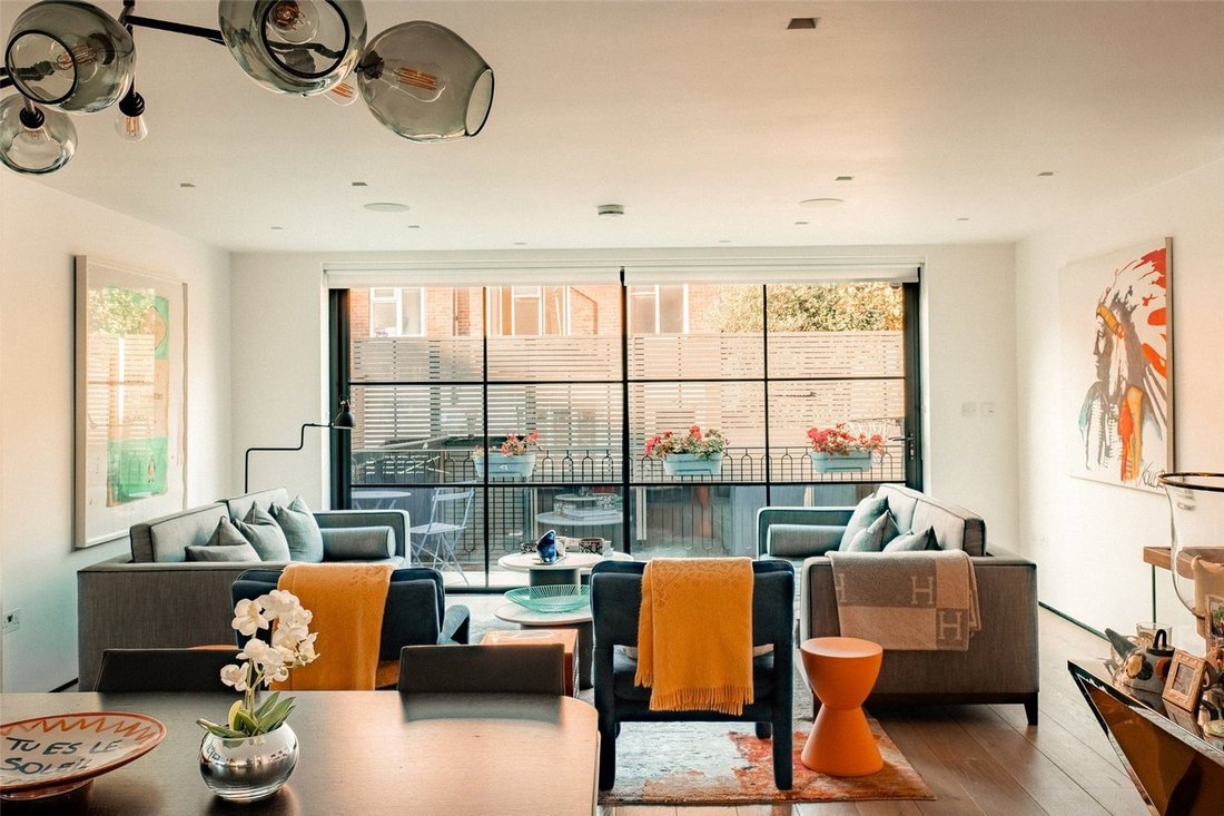 Casa a Campden Hill, Kensington e Chelsea, Inghilterra 1 - 16734696