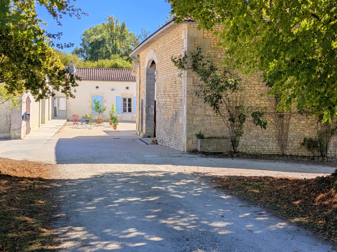 Maison à Jonzac, Nouvelle-Aquitaine, France 1 - 19096636