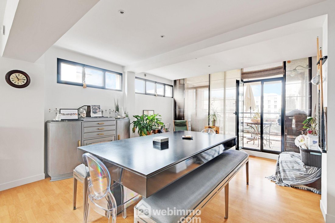 Apartment in Montrouge, Ile-de-France, France 3 - 16104404