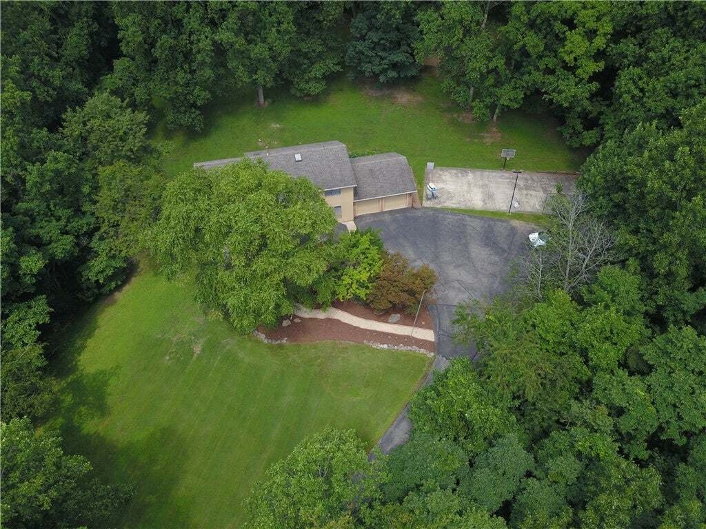 House in Murrysville, Pennsylvania, United States 3 - 19093988