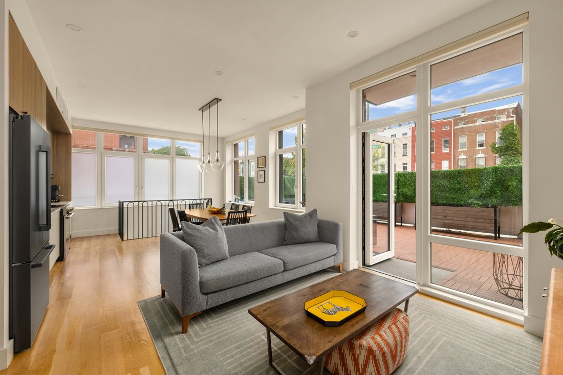 Condo in New York, New York, United States 1 - 19097309