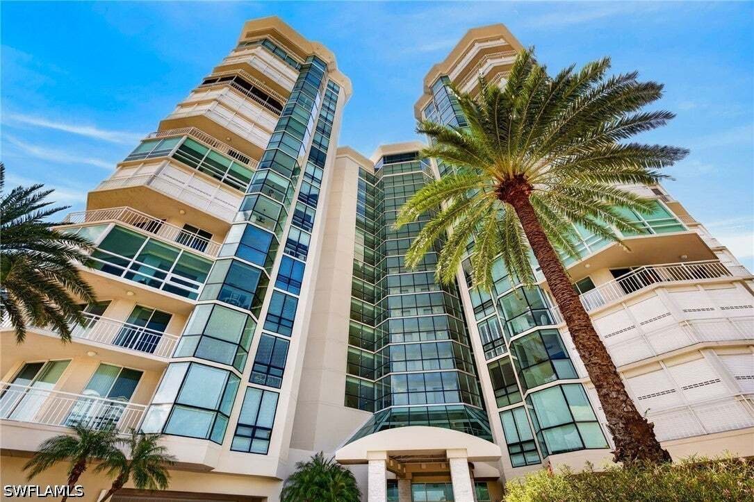 Condo in Naples, Florida, United States 1 - 19096612