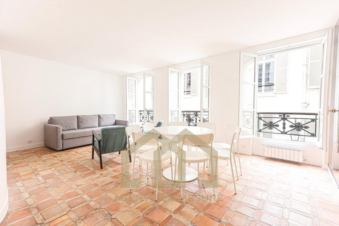 Appartamento a San Germain des Prés, Paris 6e Arrondissement, Parigi 1 - 19095158