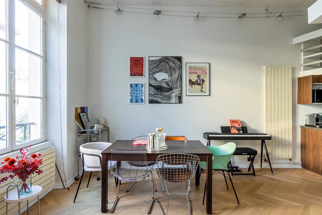 Apartment in Grange Aux Belles-Terrage, Paris 10e Arrondissement, Paris 4 - 19095657
