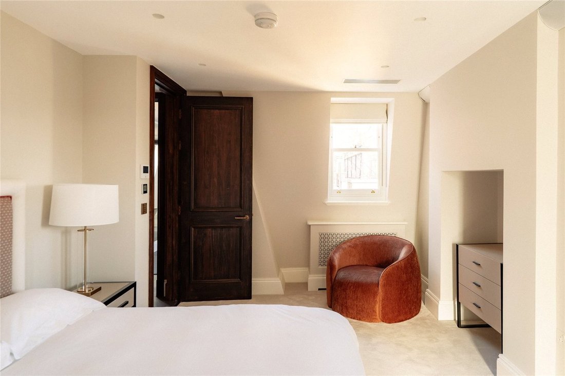 Apartment in Mayfair, Westminster, England 4 - 19096913