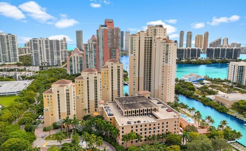 Condominio en Aventura, Florida, Estados Unidos 1