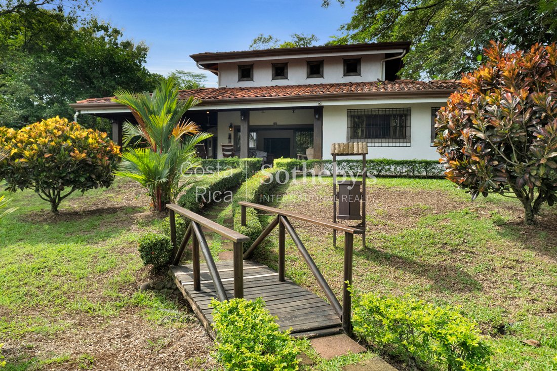Estate in Punta Arenas, Puntarenas Province, Costa Rica 5 - 19096003