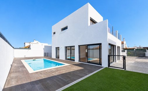 House in Sao Domingos de Rana, Lisbon, Portugal 1