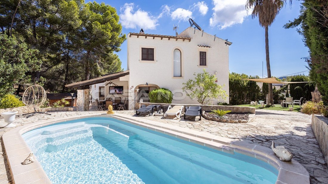 Villa in Costa de la Calma, Calvia, Balearic Islands 1 - 19095033