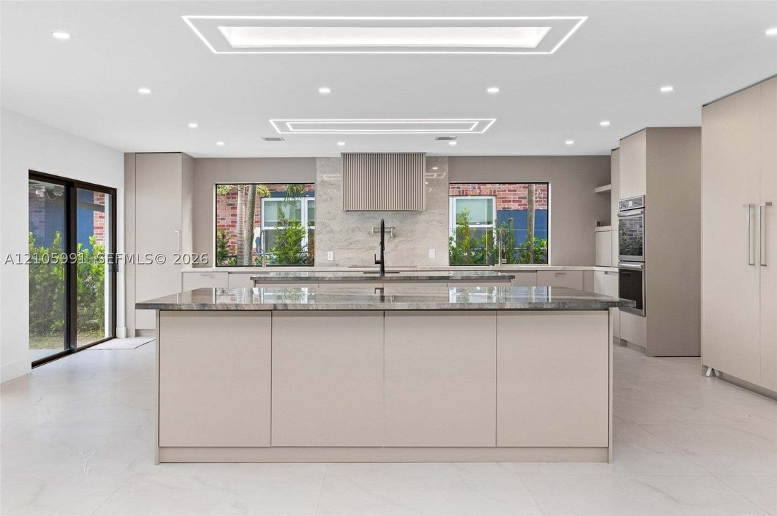 House in North Miami Beach, Florida, United States 5 - 19097015