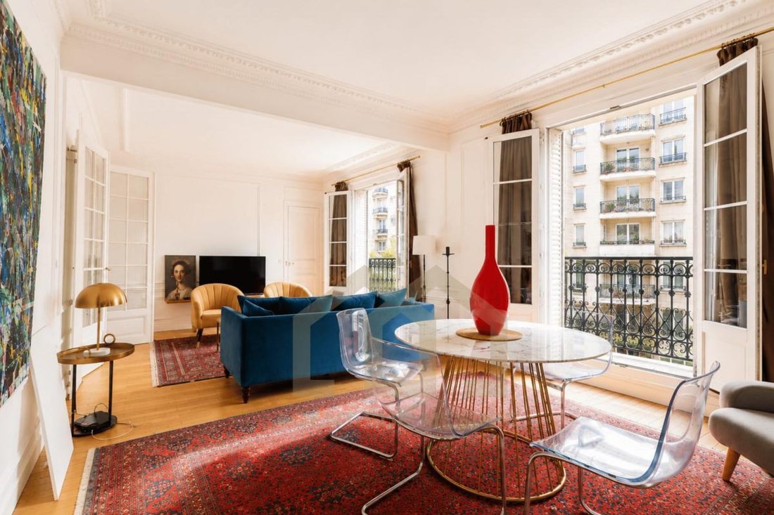Apartment in Auteuil Sud, Paris 16e Arrondissement, Paris 1 - 19095125