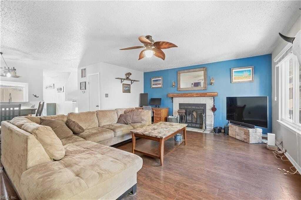 Condo in Virginia Beach, Virginia, United States 5 - 19096924