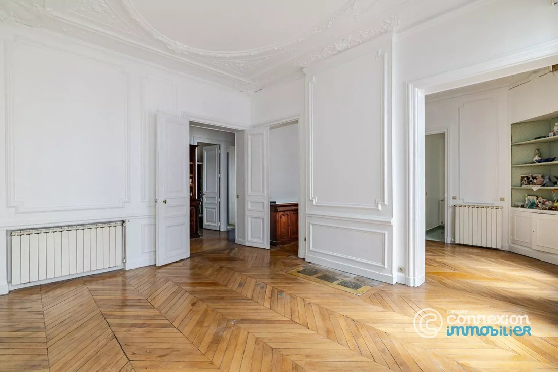 Apartment in Saint Vincent de Paul-Lariboisière, Paris 10e Arrondissement, Paris 3 - 19095019