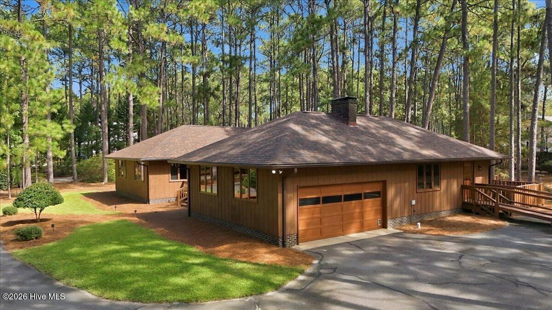 Casa en Southern Pines, Carolina del Norte, Estados Unidos 1 - 19094582
