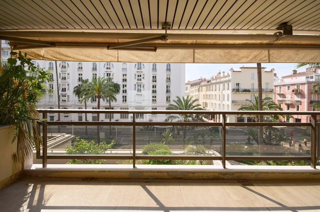 Appartement à Cannes, Provence-Alpes-Côte d'Azur, France 3 - 18038357