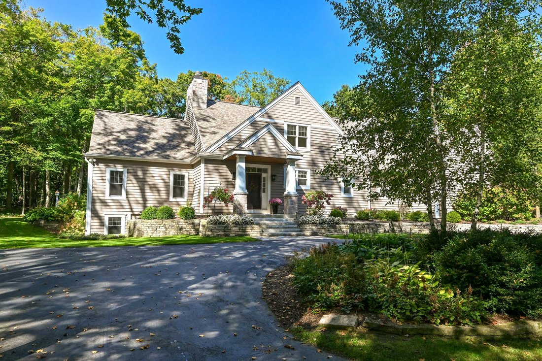 House in Thiensville, Wisconsin, United States 1 - 19098866