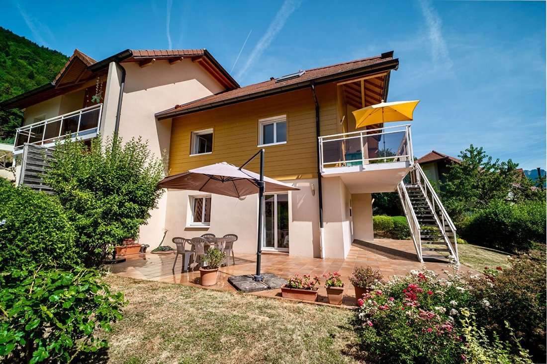 Casa en Menthon-Saint-Bernard, Auvernia-Ródano-Alpes, Francia 3 - 19095538