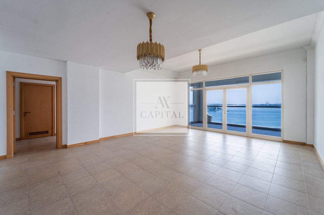 Apartment in JLT / Jumeirah Lakes Towers, Dubai, United Arab Emirates 1 - 19095333