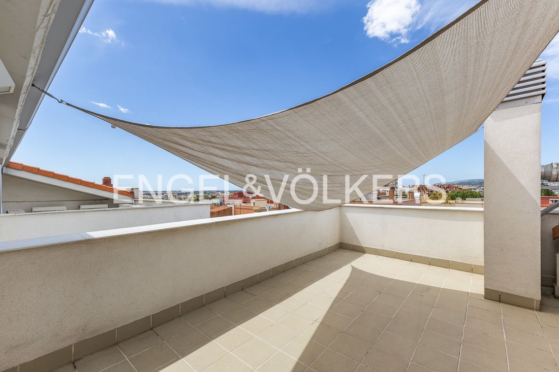Penthouse in Cornella de Llobregat, Katalonien, Spanien 2 - 19096720