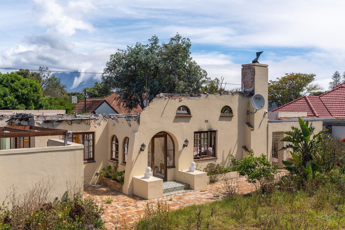 Casa de Campo en Pinelands, Southern Suburbs, Ciudad del Cabo 1 - 19095733